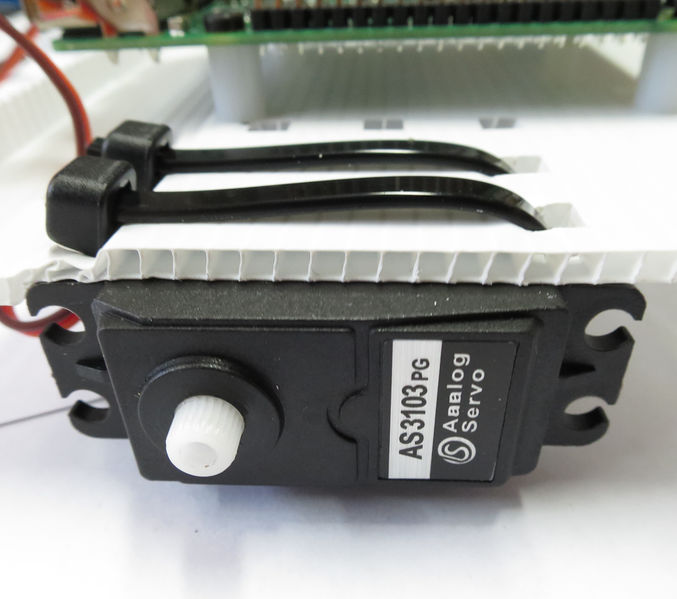 File:SimpleBot servo cable ties side view 2.jpg