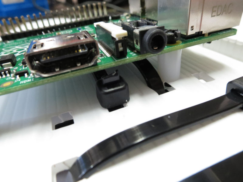 File:SimpleBot battery cable ties top 2.jpg